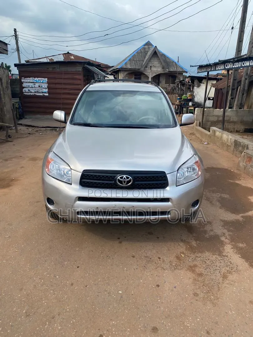 Toyota RAV4 2008 Silver