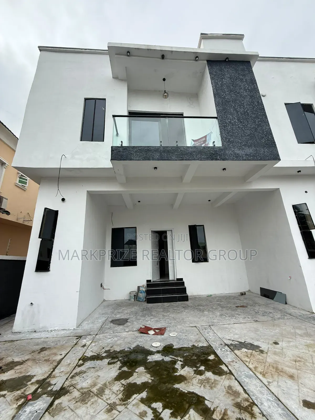 4bdrm Duplex in Abraham Adesanya for sale