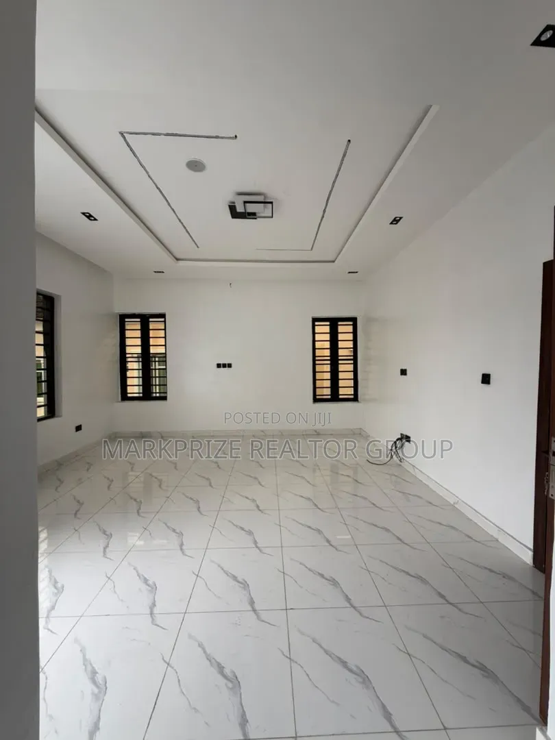4bdrm Duplex in Abraham Adesanya for sale