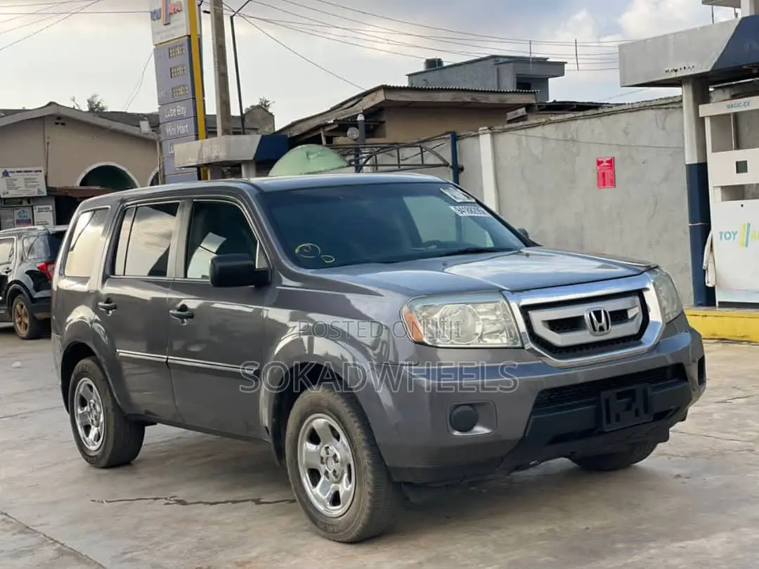 Honda Pilot EX 4dr SUV (3.5L 6cyl 5A) 2010 Gray