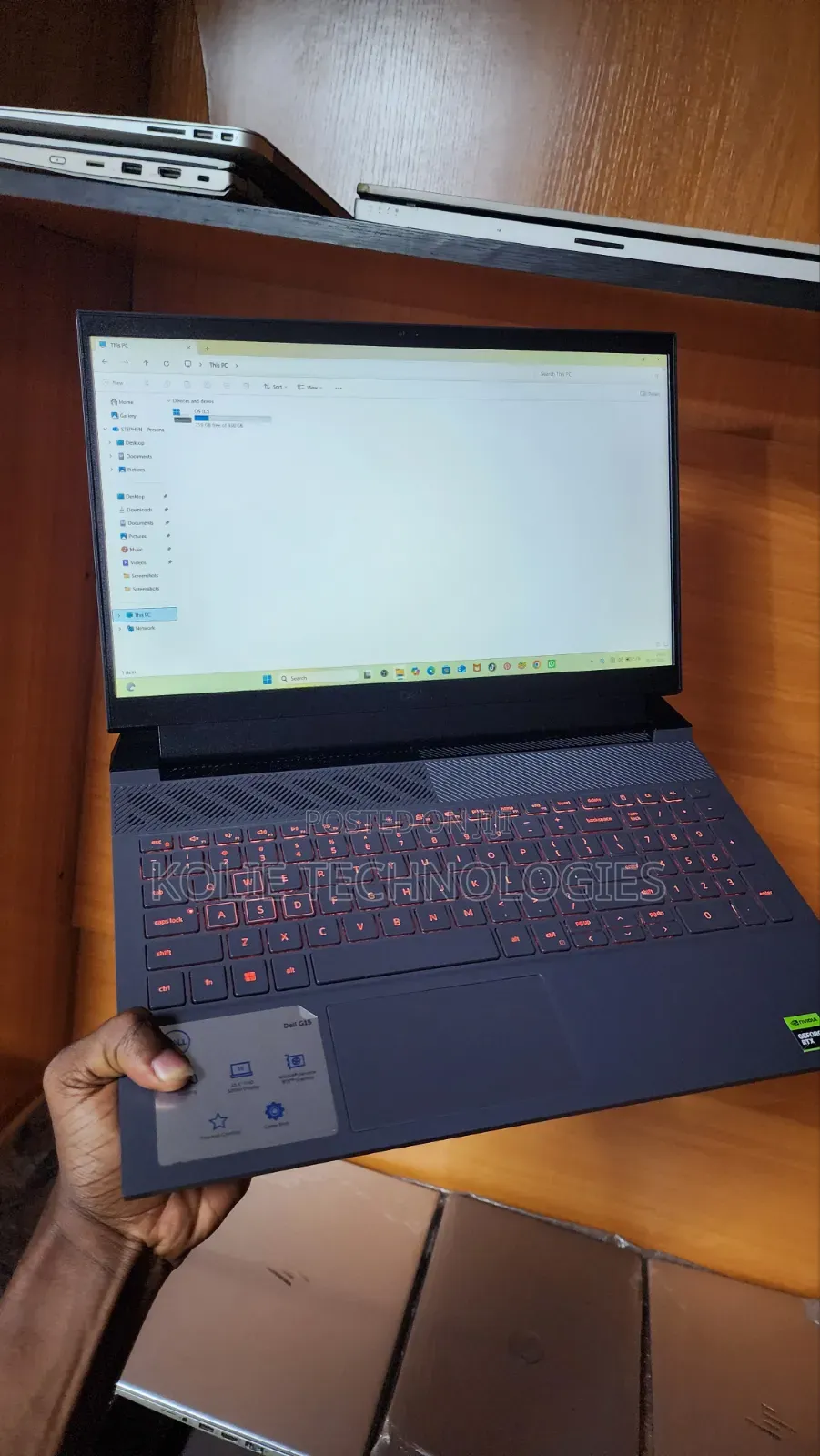 Laptop Dell G15 5530 Special Edition 32GB Intel Core i7 SSD 1T