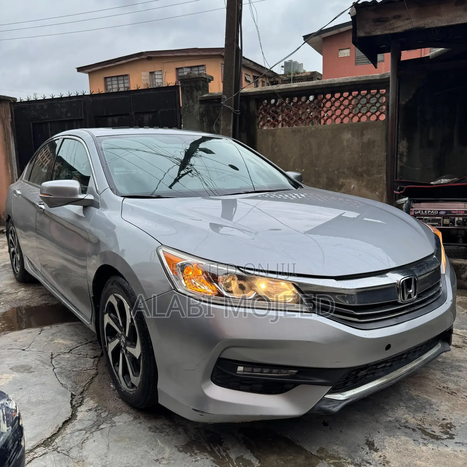 Honda Accord Touring 2dr Coupe FWD (3.5L 6cyl 6A) 2016 Silver