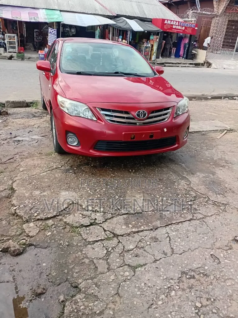 Toyota Corolla 2012 Red