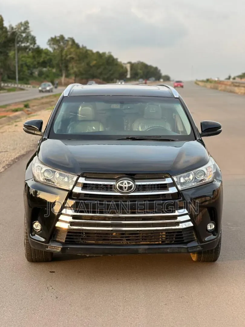 Toyota Highlander Limited V6 4x2 (3.5L 6cyl 6A) 2016 Black