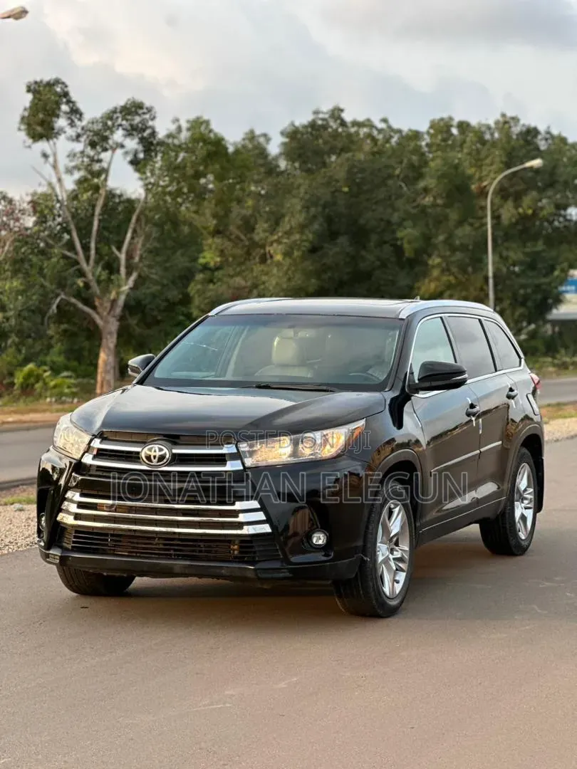 Toyota Highlander Limited V6 4x2 (3.5L 6cyl 6A) 2016 Black