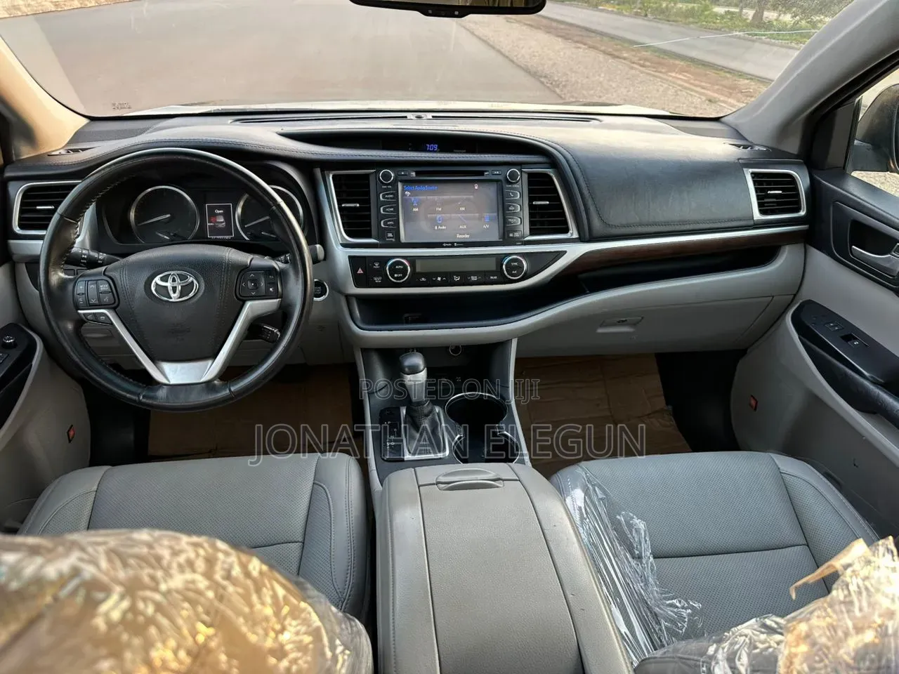 Toyota Highlander Limited V6 4x2 (3.5L 6cyl 6A) 2016 Black