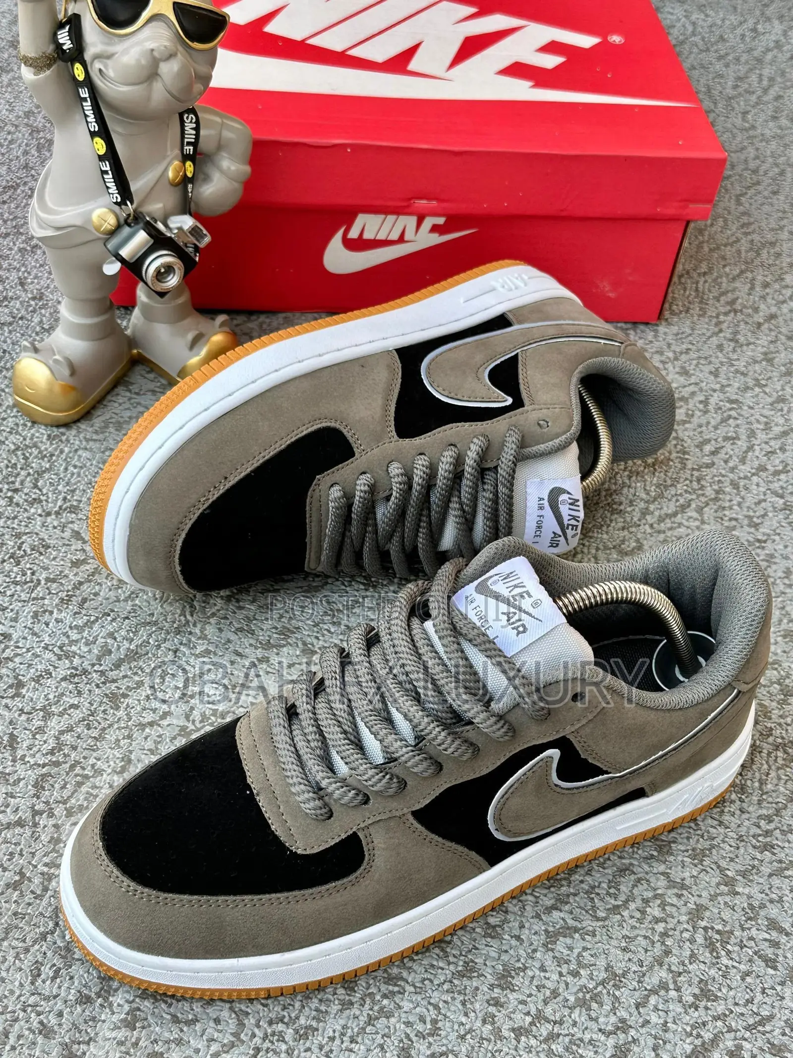 Original Quality Nike Air Available in Store