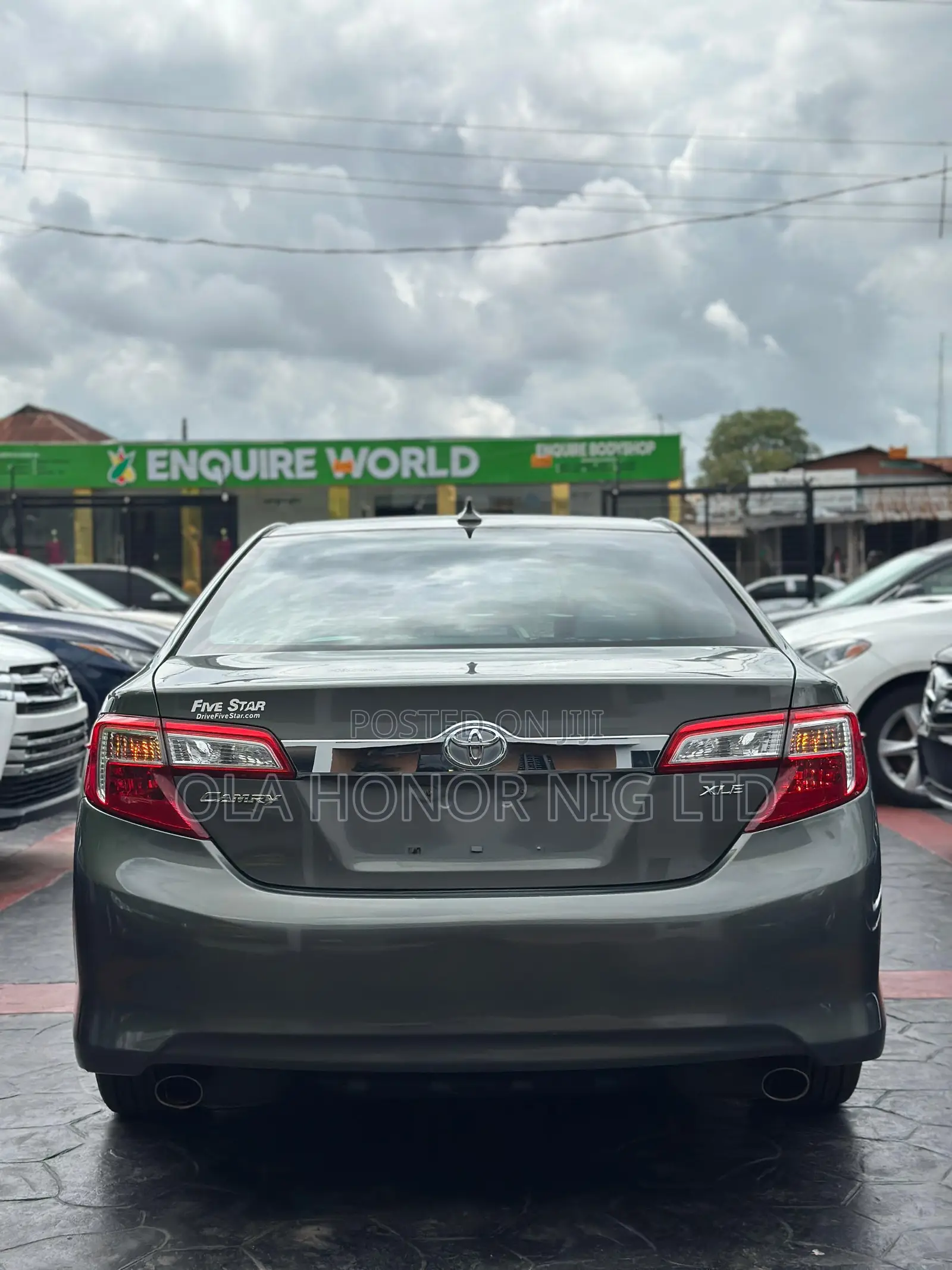Toyota Camry XLE 4dr Sedan (2.5L 4cyl 6A) 2012 Green