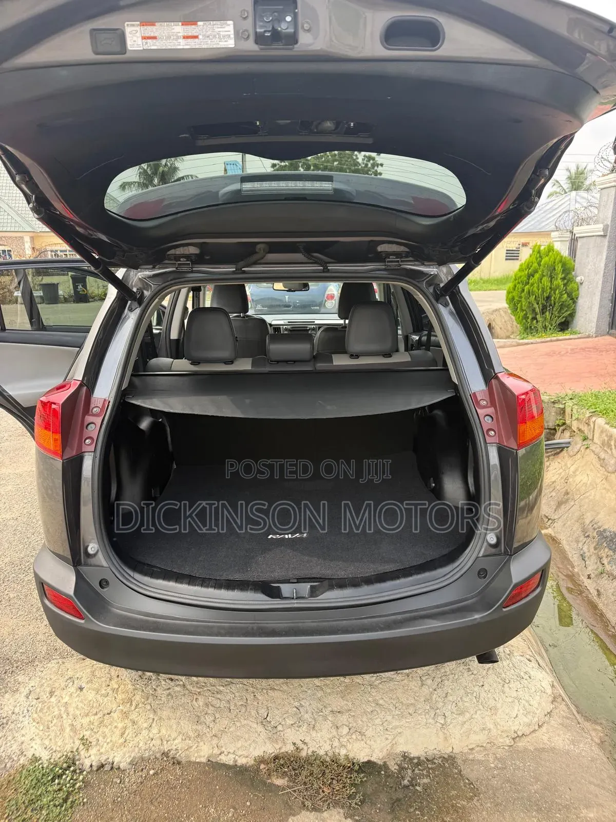 Toyota RAV4 2015 Gray