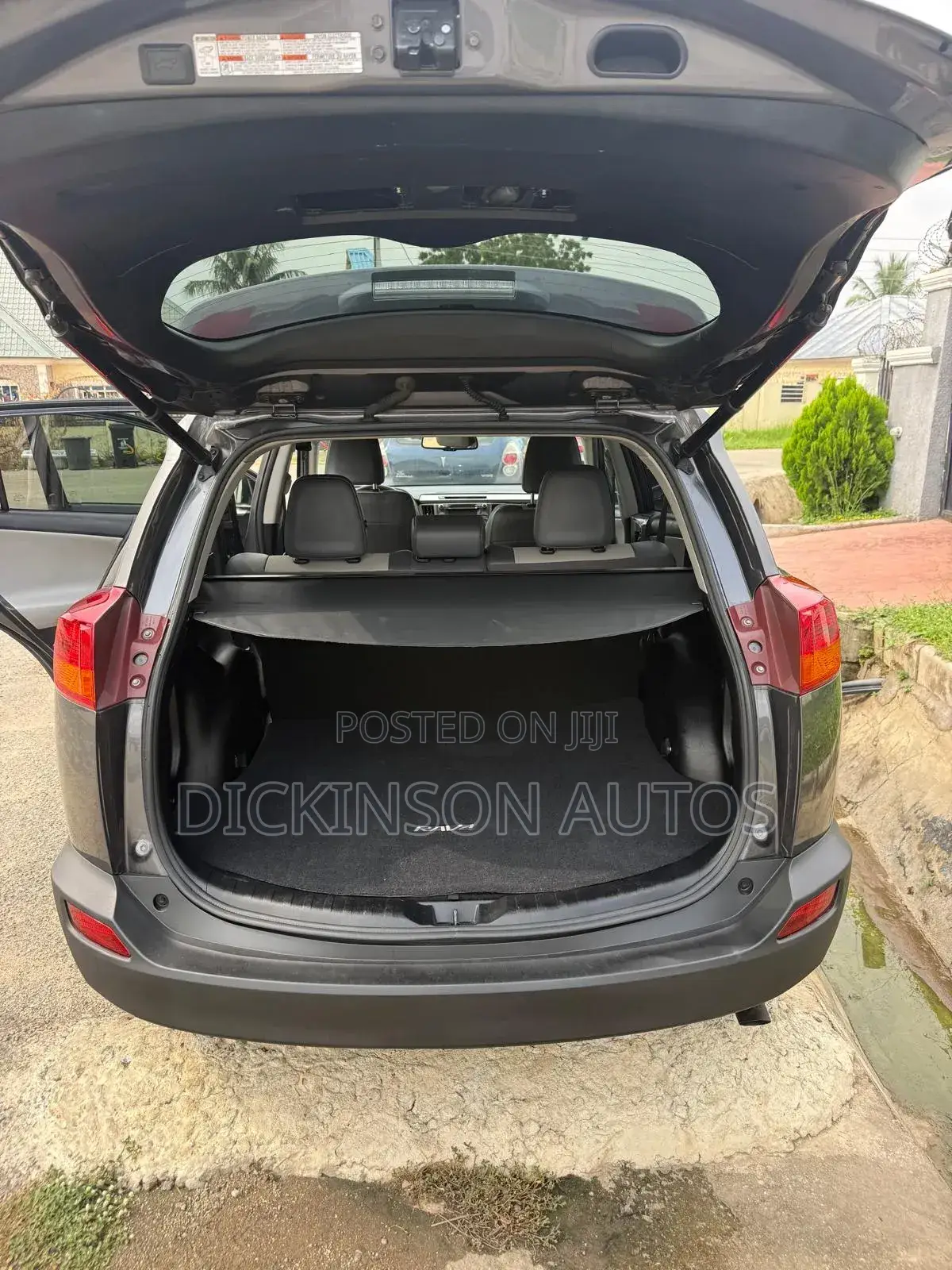 Toyota RAV4 2015 Gray