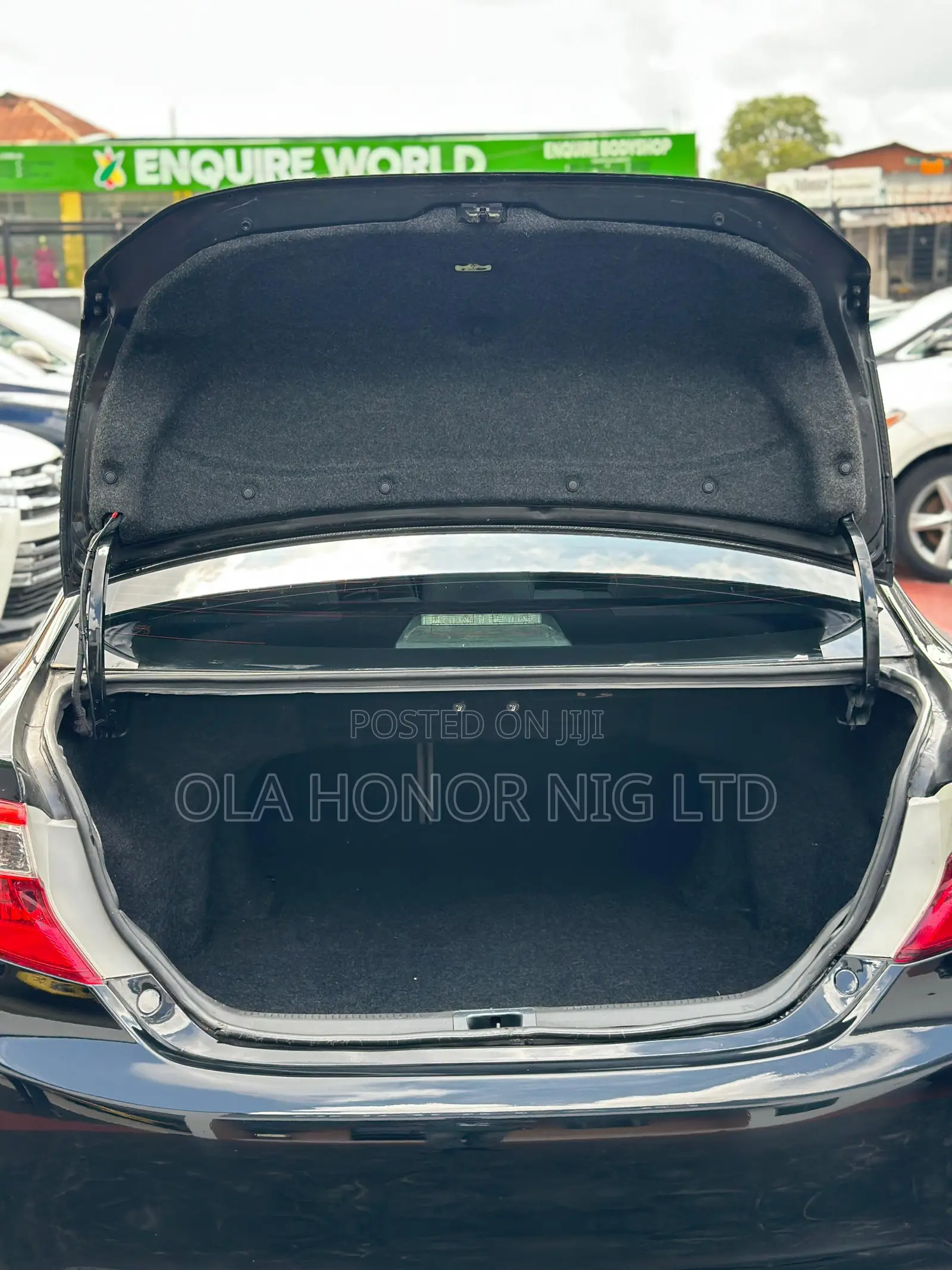Toyota Camry XLE 4dr Sedan (2.5L 4cyl 6A) 2014 Black