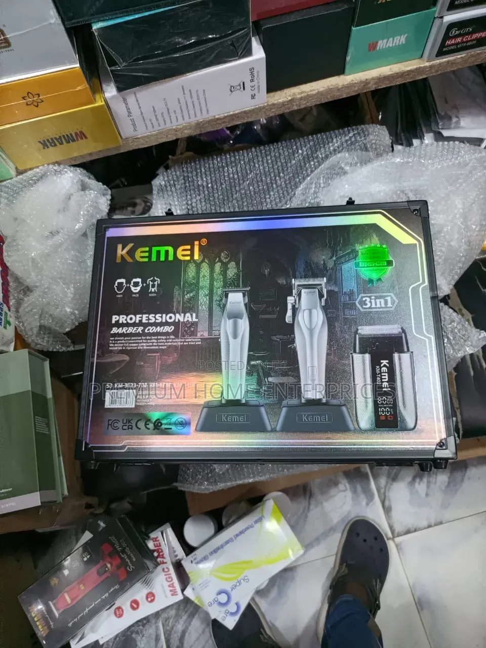 Kemei Professional Hair Clippers
And Trimmers Set With Full Metal