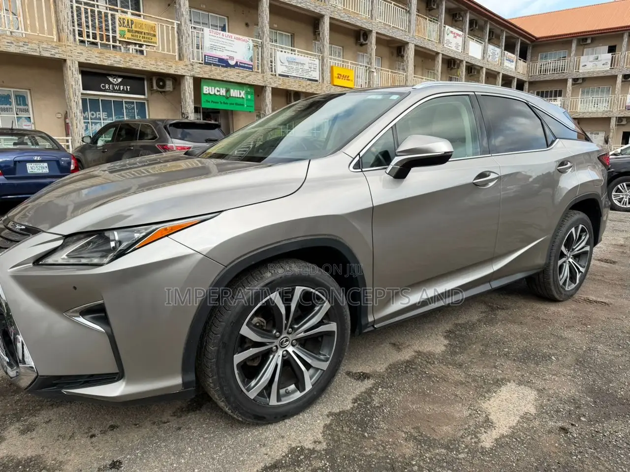 Lexus RX 350 AWD 2018 Gold