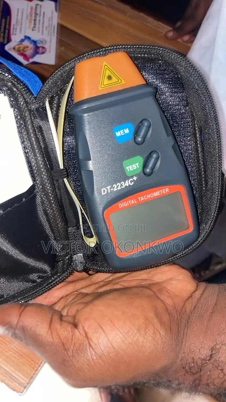 Digital Tachometer RPM Meter – Handheld Speed Measuring Instrument