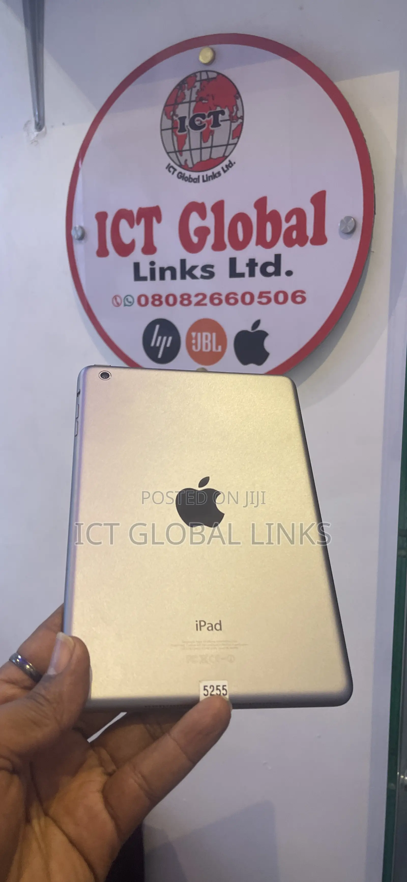 Apple iPad Air 32 GB Gray