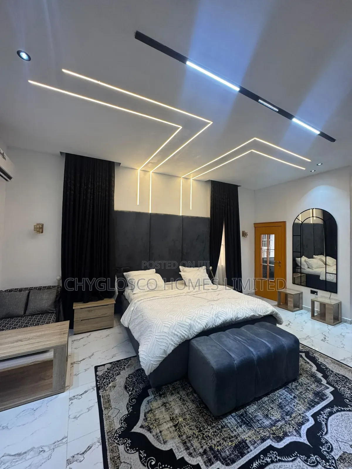 Furnished 4bdrm Duplex in New Layout for sale