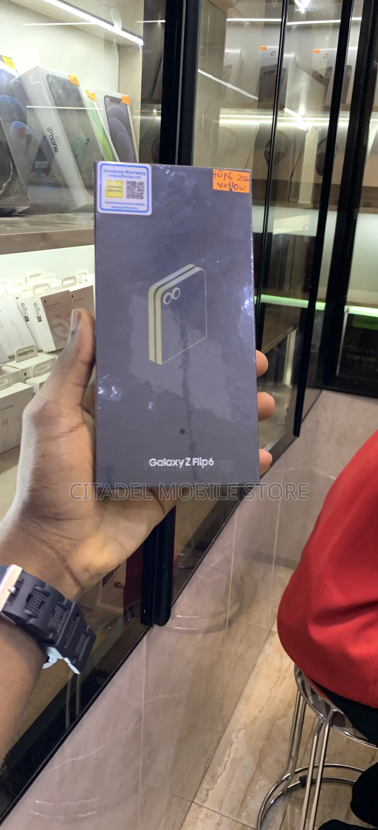 New Samsung Galaxy Z Flip6 256 GB Yellow
