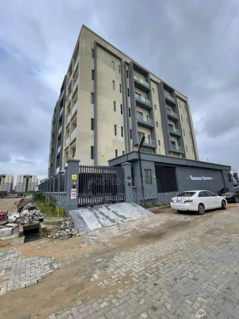 Furnished 1bdrm Apartment in Lekki Phase 1 for sale