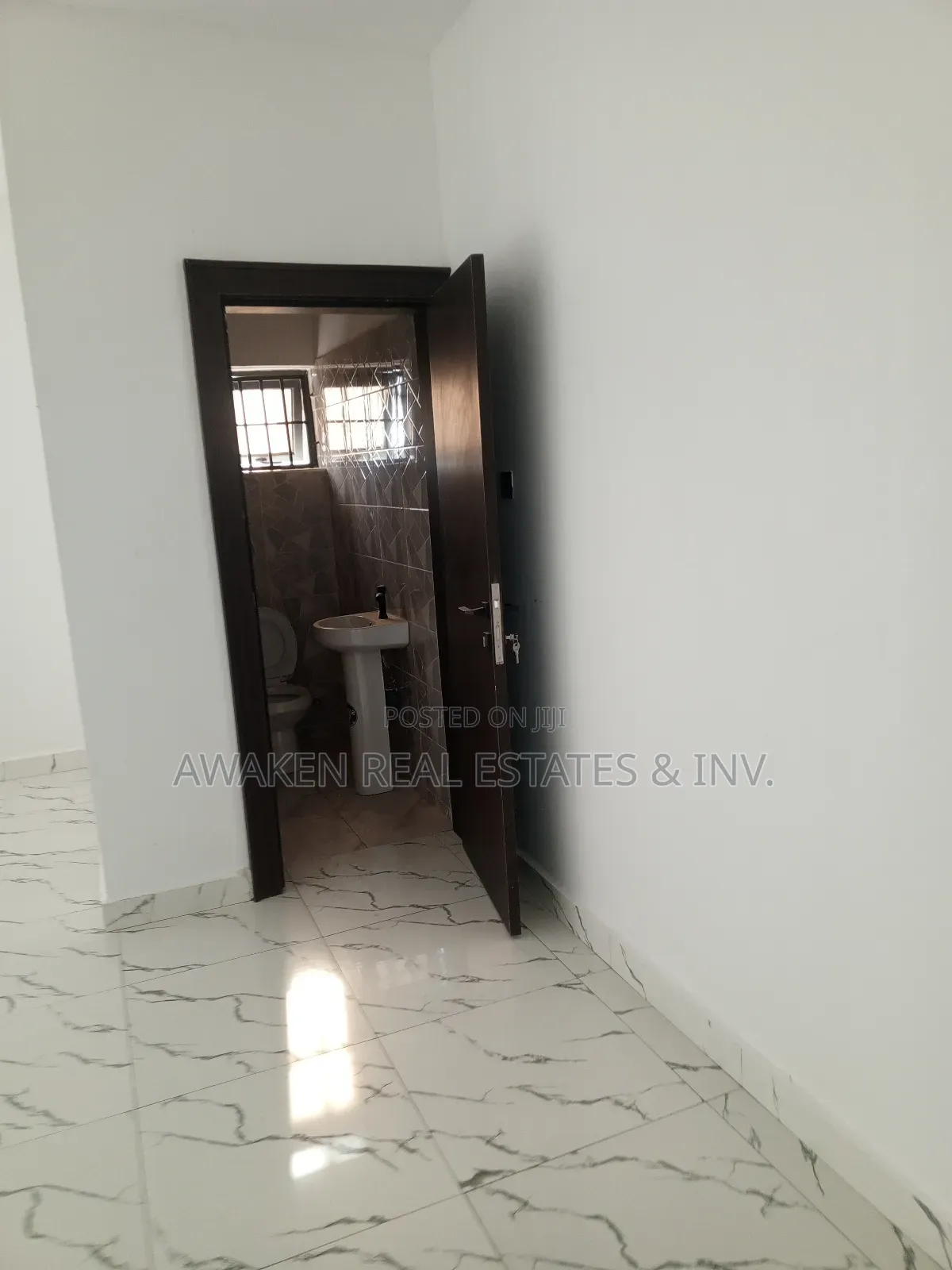 2bdrm Block of Flats in Gudu for sale