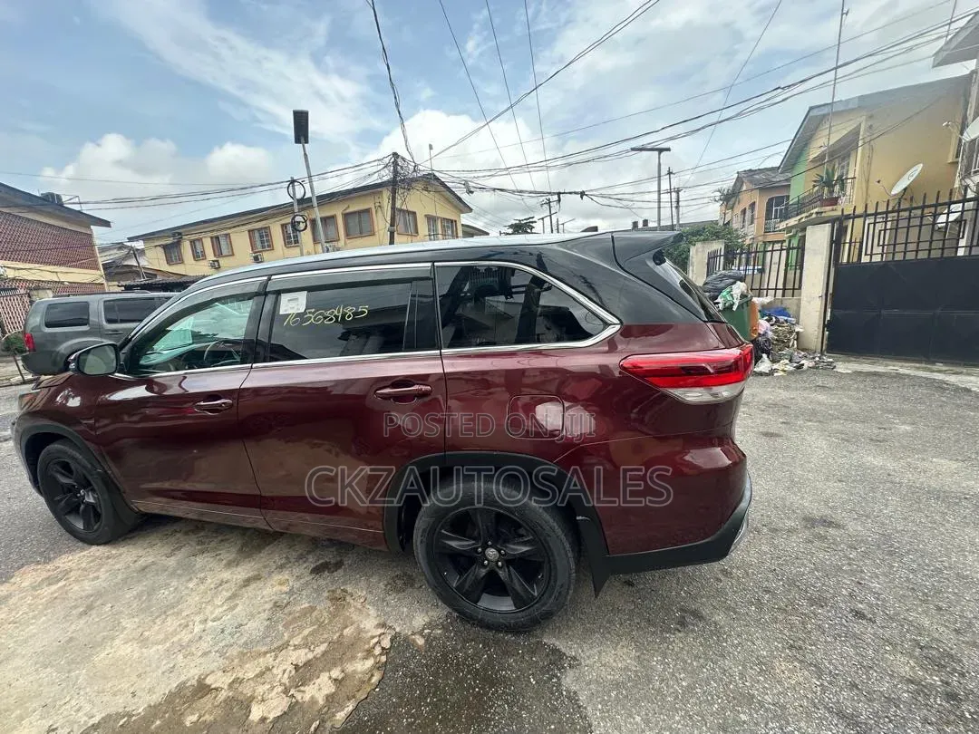 Toyota Highlander 2017 Burgundy