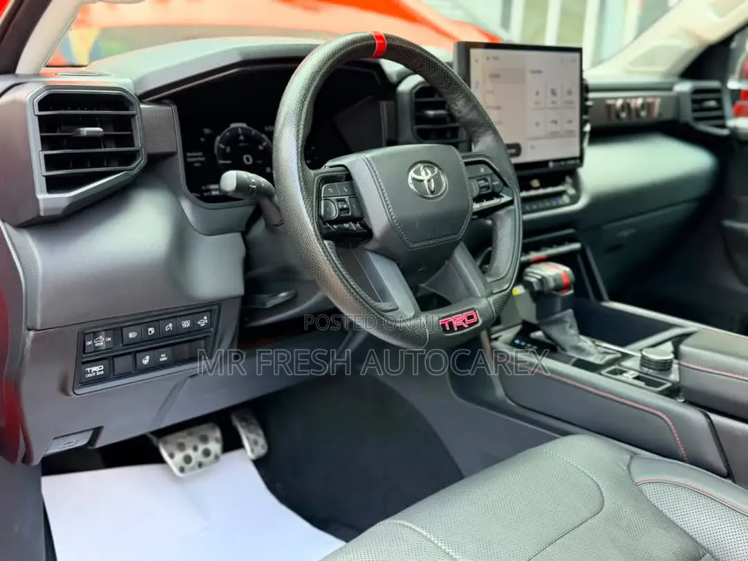Toyota Tundra 2023 Red