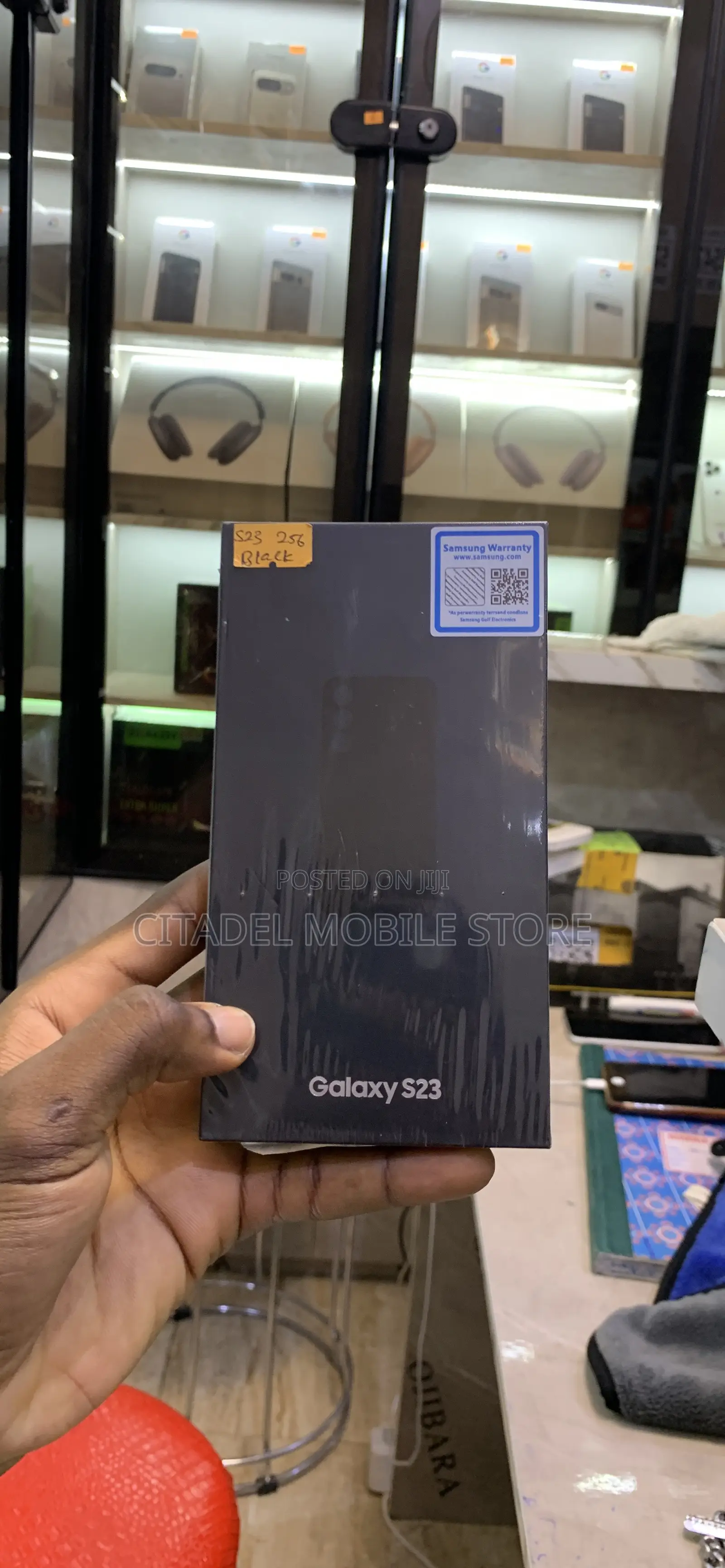 New Samsung Galaxy S23 256 GB Black