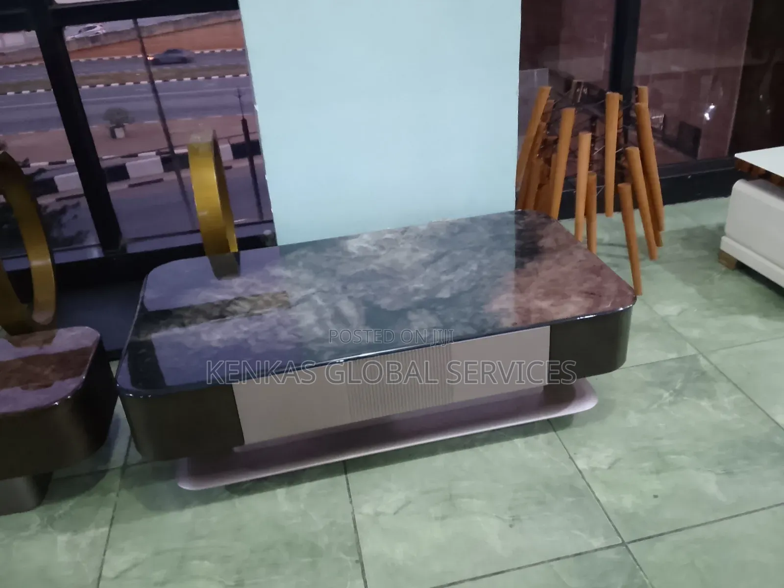 Luxury Center Table