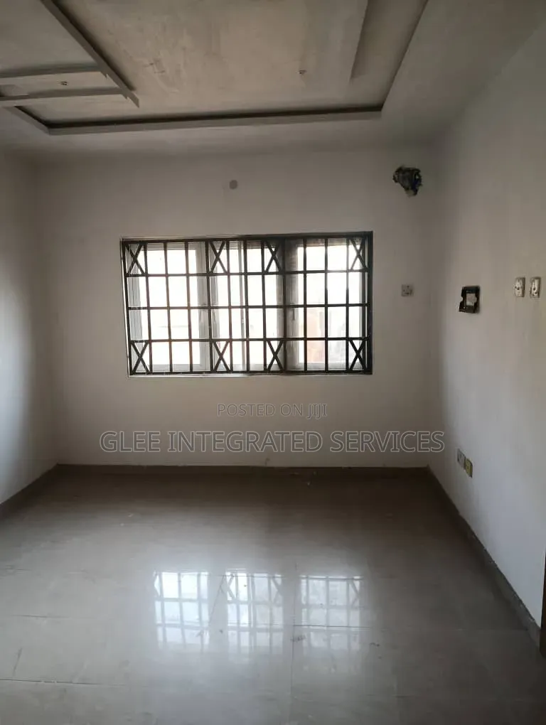 3bdrm Block of Flats in Lagos Homes, Adeniran Ogunsanya for rent