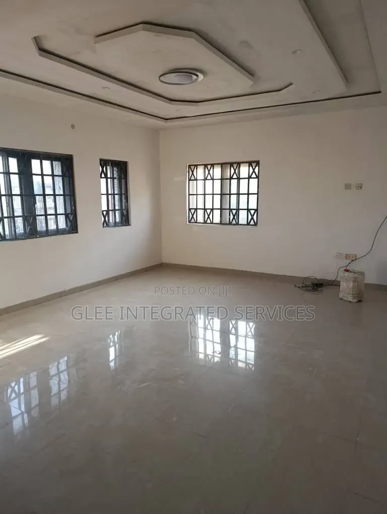 3bdrm Block of Flats in Lagos Homes, Adeniran Ogunsanya for rent