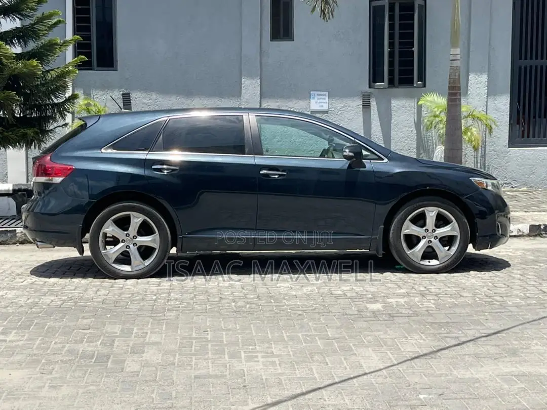 Toyota Venza Limited 4dr Wagon AWD (3.5L 6cyl 6A) 2015 Black