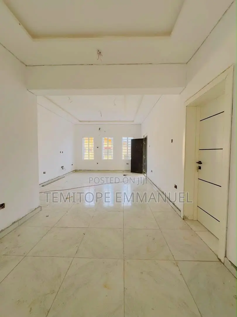 Furnished 3bdrm Apartment in Opebi for sale