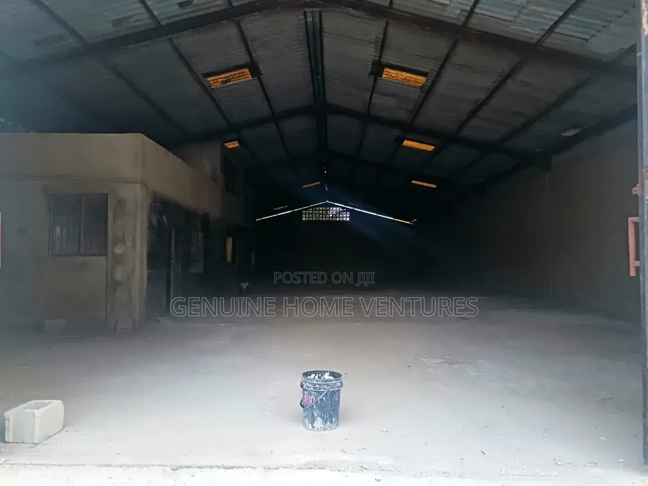 5 Bay Warehouse to Let in Ketu Mile 12 Lagos