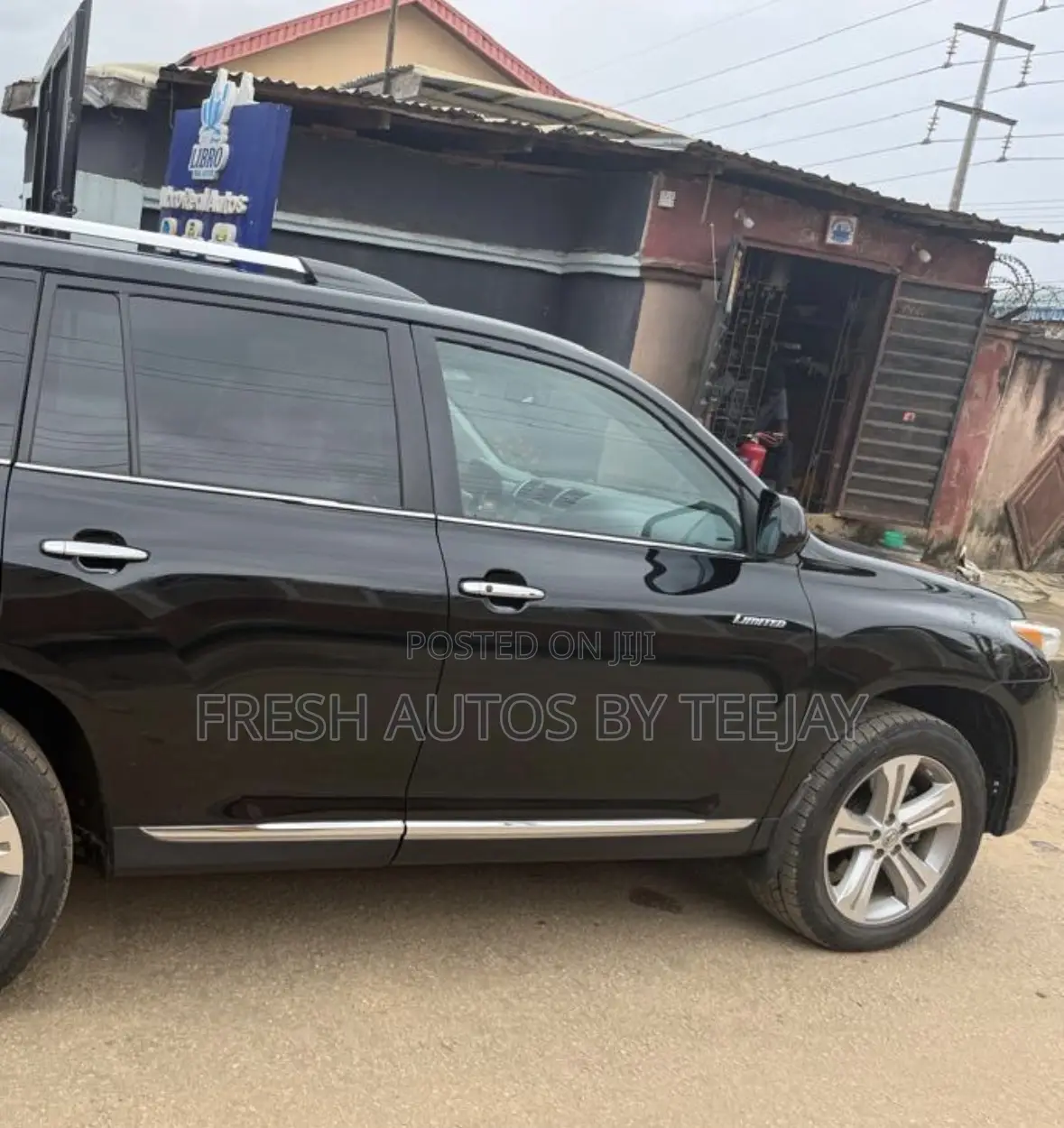 Toyota Highlander Limited Platinum 4dr SUV AWD (3.5L 6cyl 6A) 2014