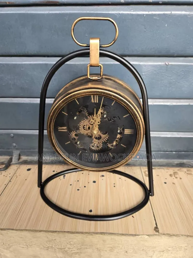 32.5cm Black Gold Moving Gear Table Clock
