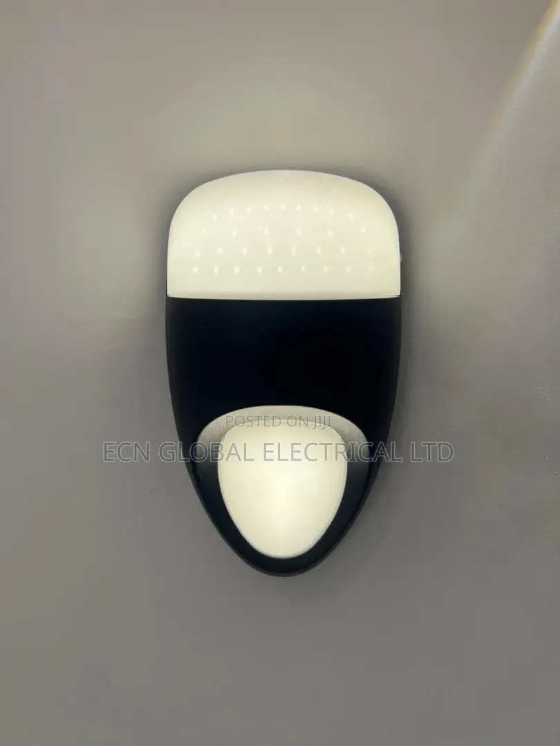 Modern Black Outdoor Wall Lamp | Motion Sensor | Waterproof Ip65