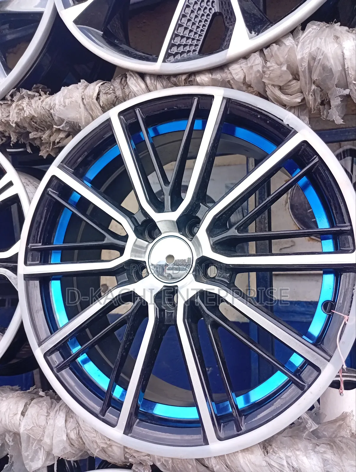 225/55 R17 Tranzano Tyres