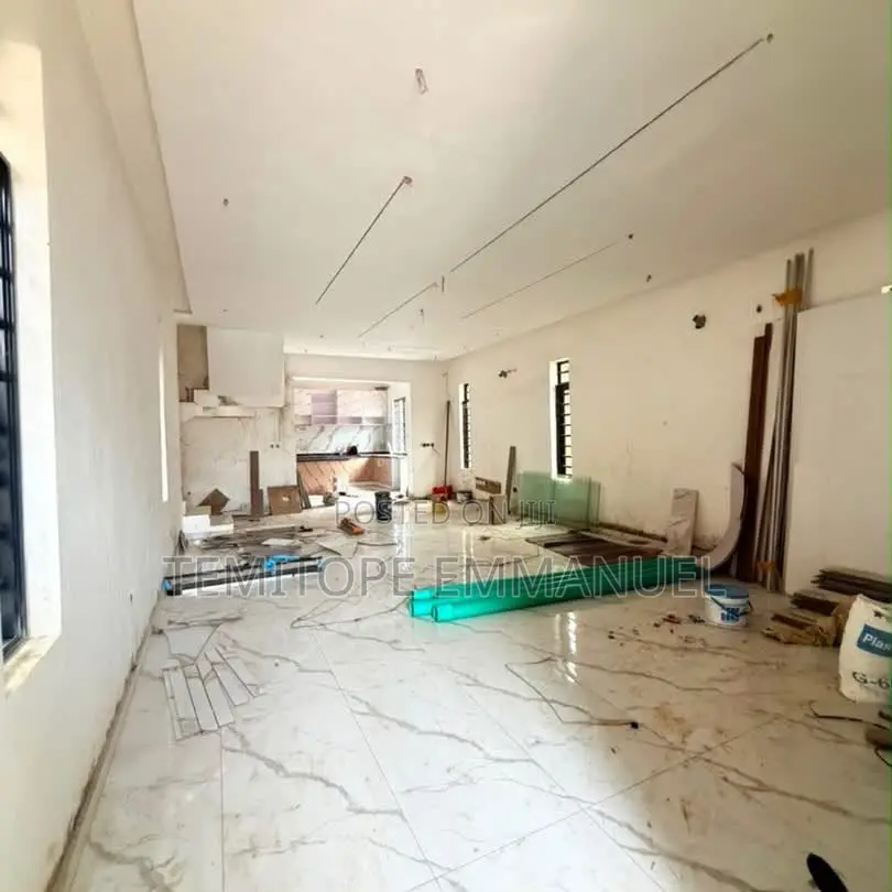 Furnished 5bdrm Duplex in GRA Phase 2 Shangisha for sale