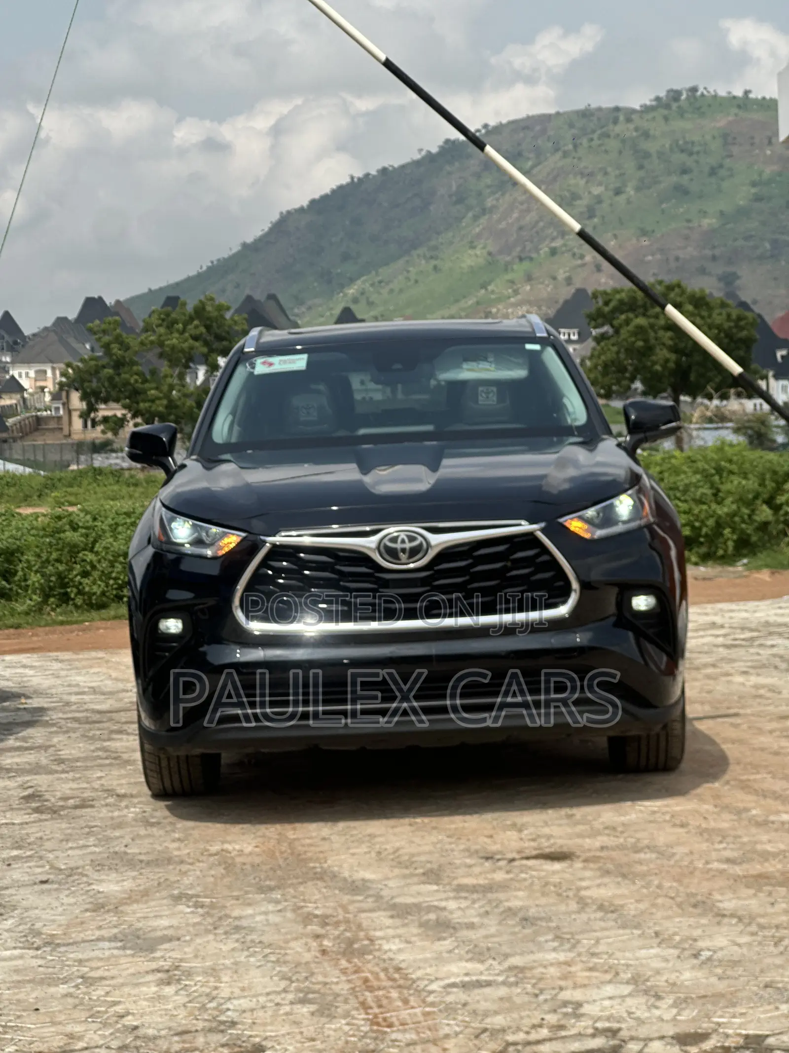 Toyota Highlander XSE 2021 Black