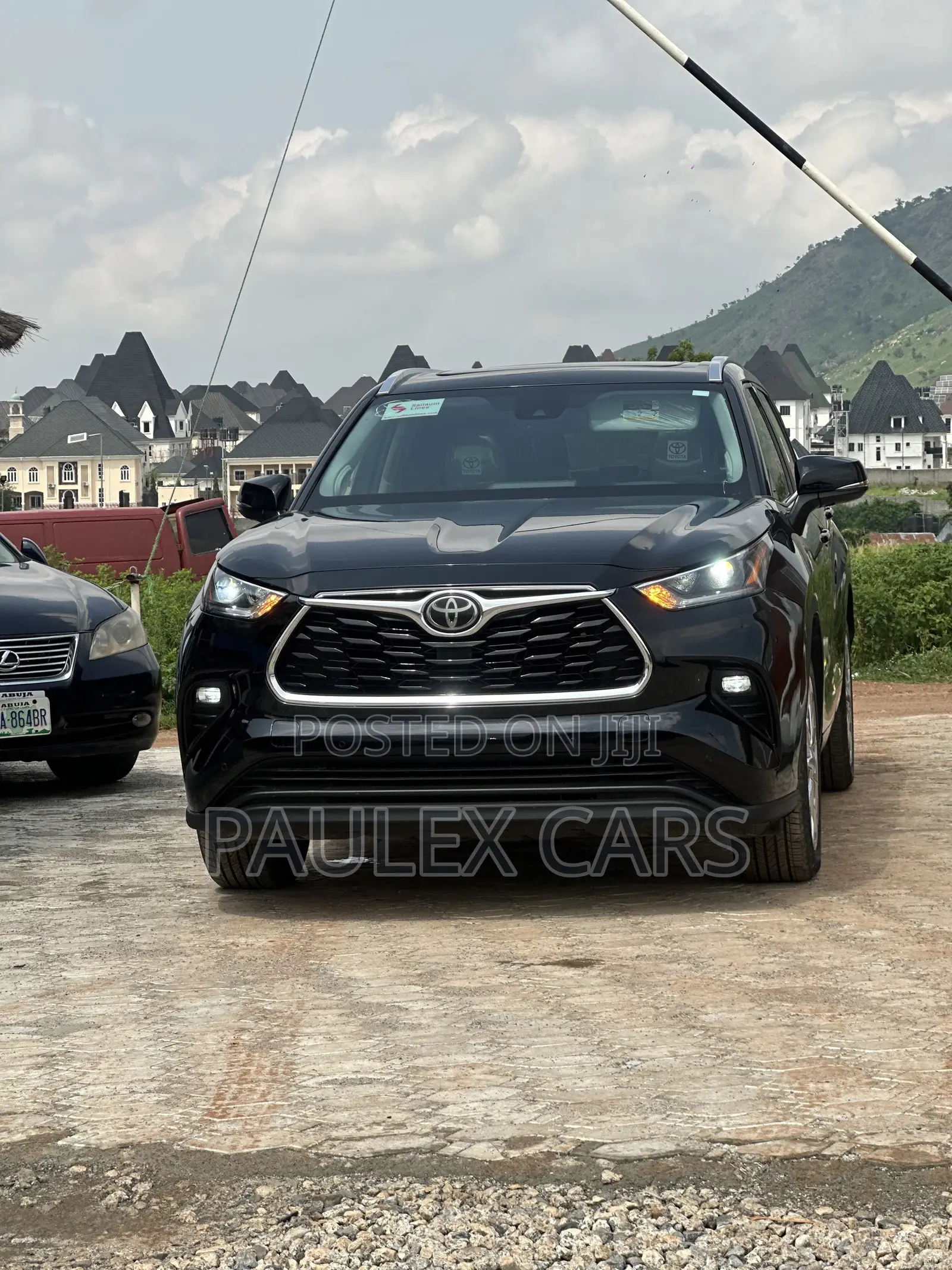Toyota Highlander XSE 2021 Black