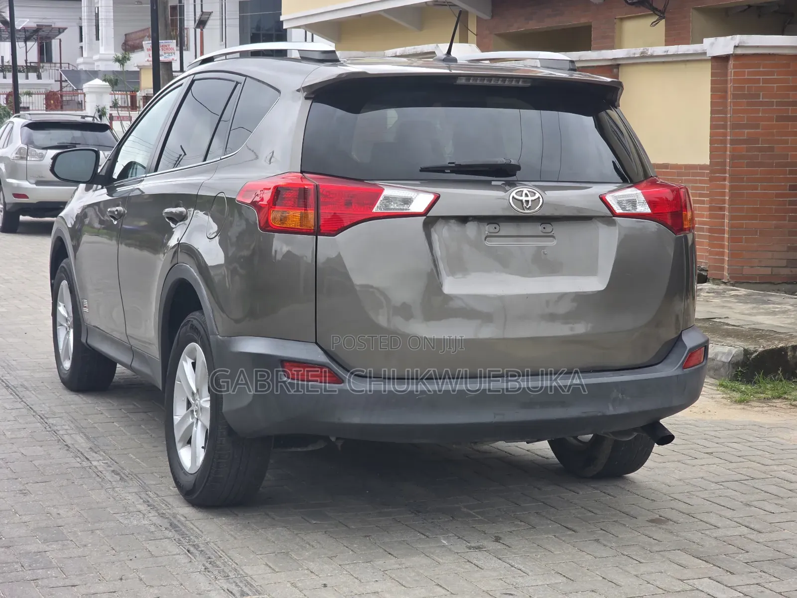 Toyota RAV4 2014 Gold