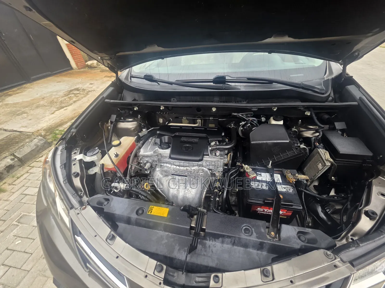 Toyota RAV4 2014 Gold
