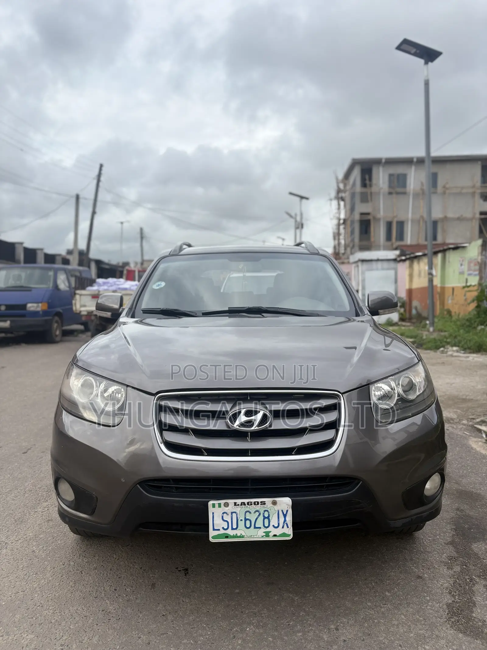 Hyundai Santa Fe Limited 2010 Gray