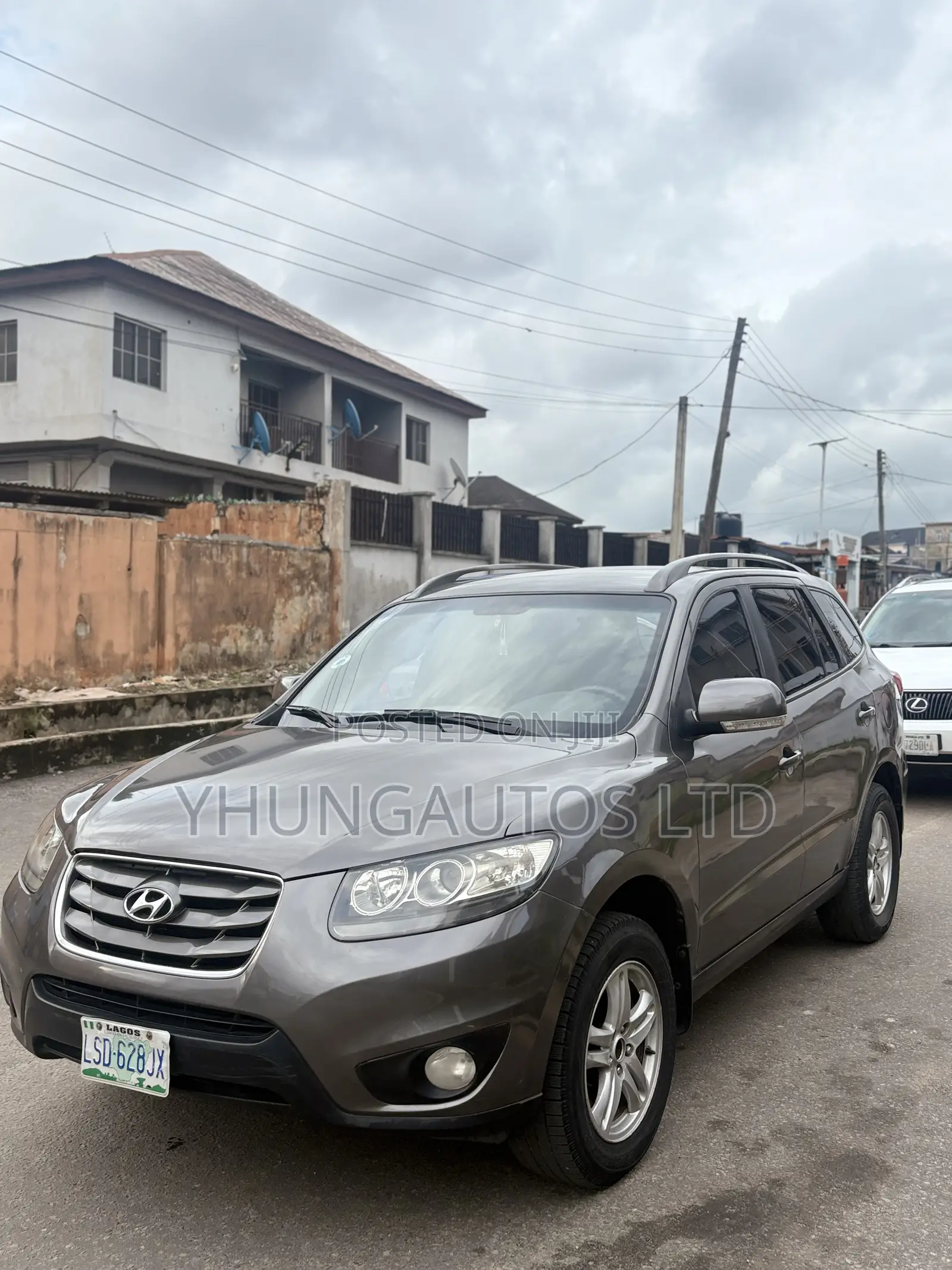 Hyundai Santa Fe Limited 2010 Gray