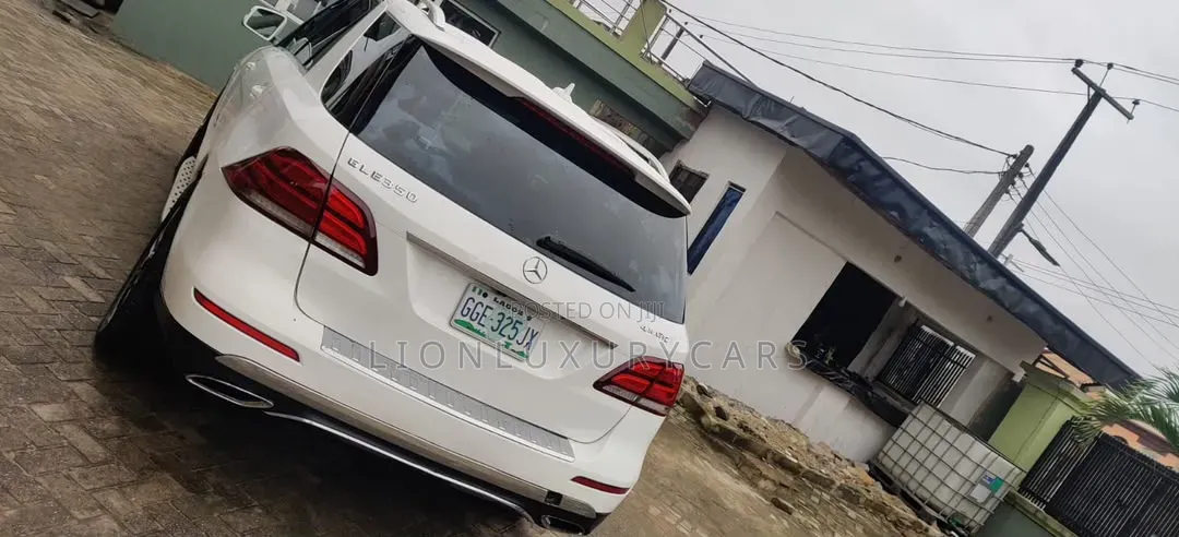 Mercedes-Benz M Class 2013 White