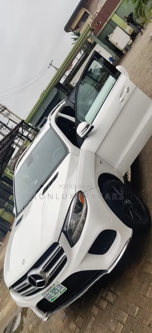Mercedes-Benz M Class 2013 White