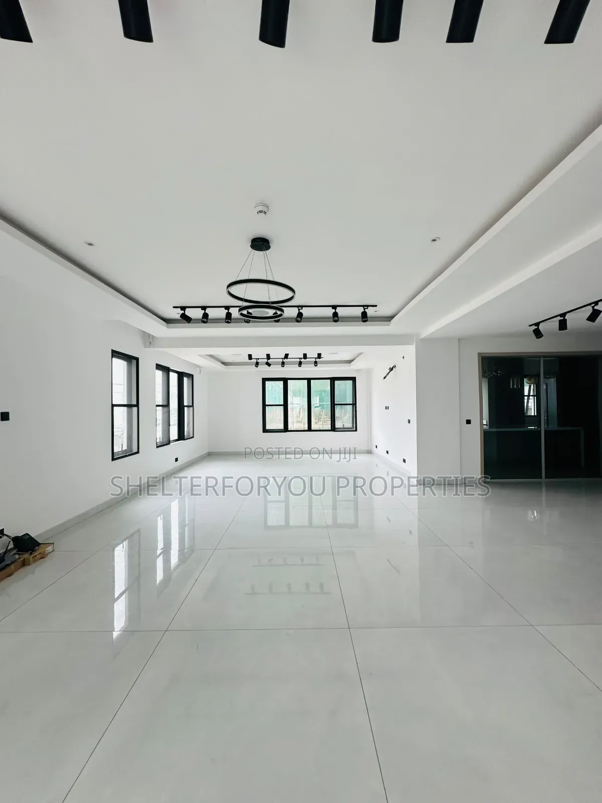 4bdrm Maisonette in Ikoyi S.W for sale