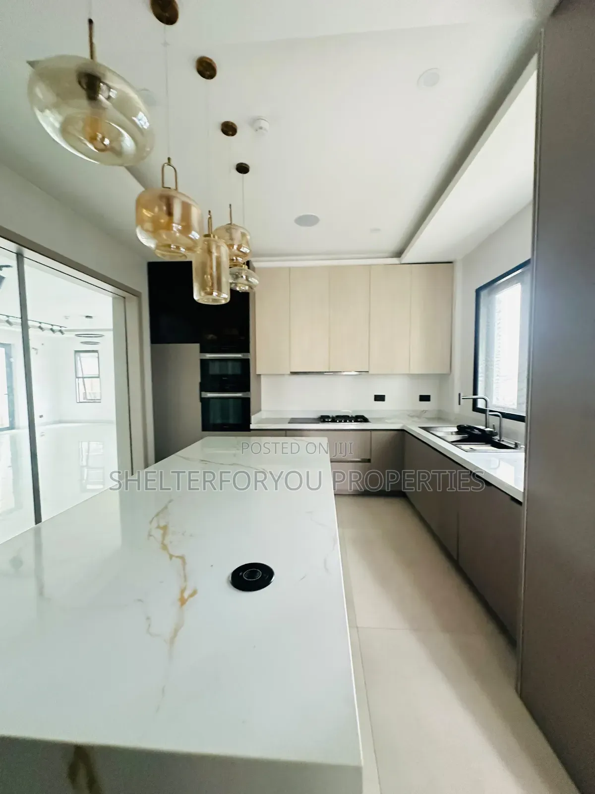 4bdrm Maisonette in Ikoyi S.W for sale