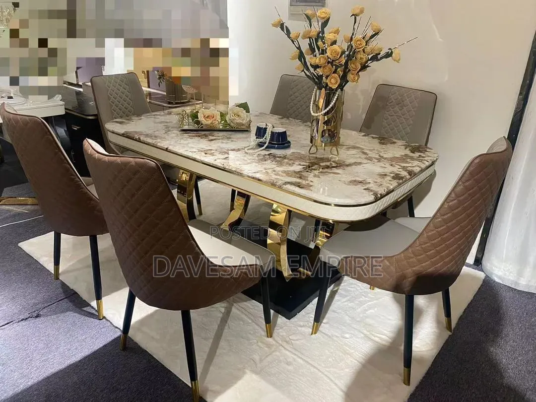 Top Quality, Beautifully Crafred Luxury 6-Chair Dinning Sets