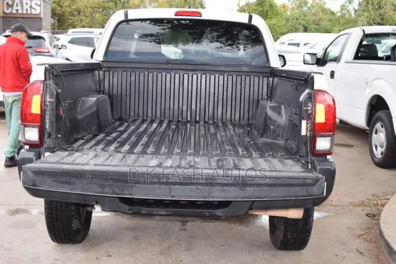 Toyota Tacoma Limited 2019 White
