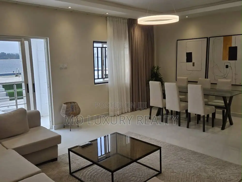 3bdrm Apartment in Victoria Island for rent